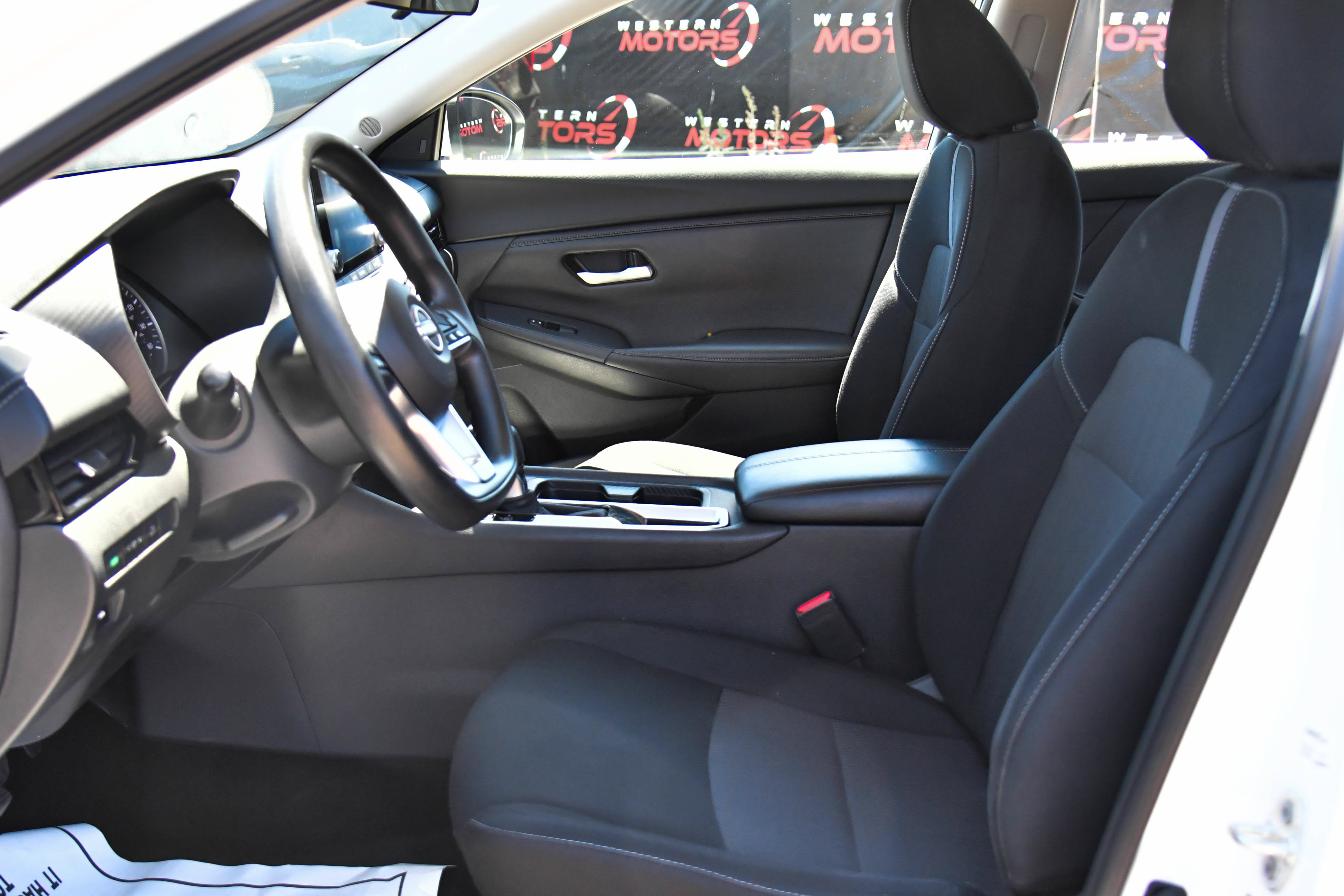 Used 2024 Nissan Sentra SV FWD image 16