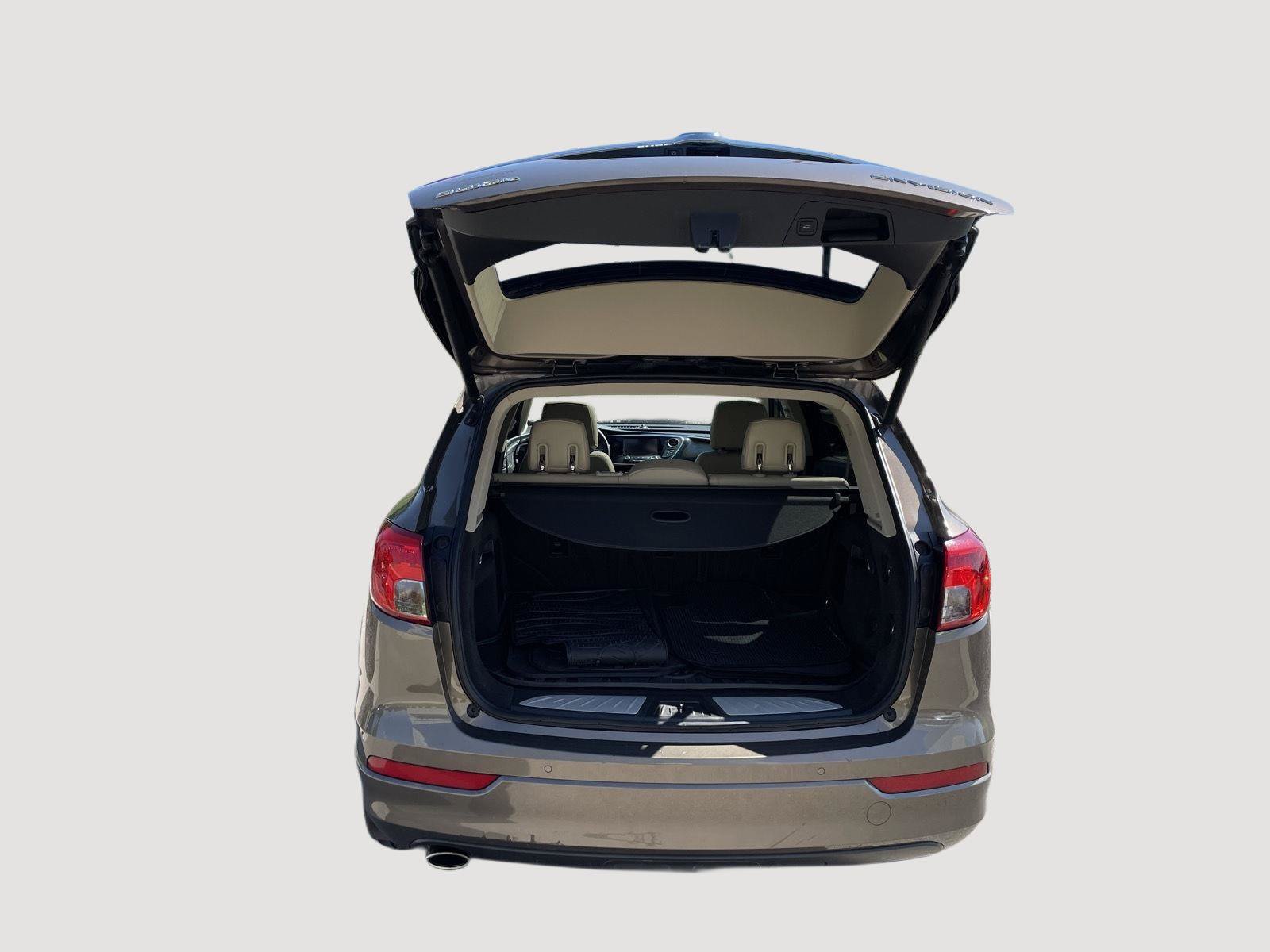 Used 2017 Buick Envision Essence w/ LPO, Hit The Road Package FWD image 16