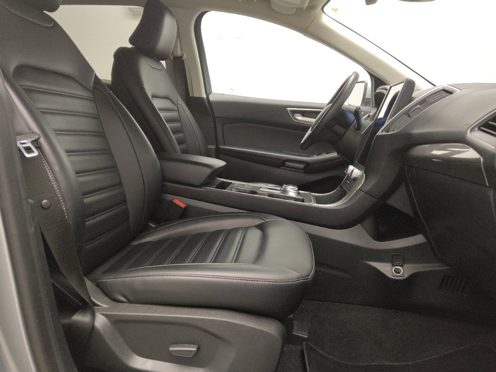 Used 2024 Ford Edge SEL image 21