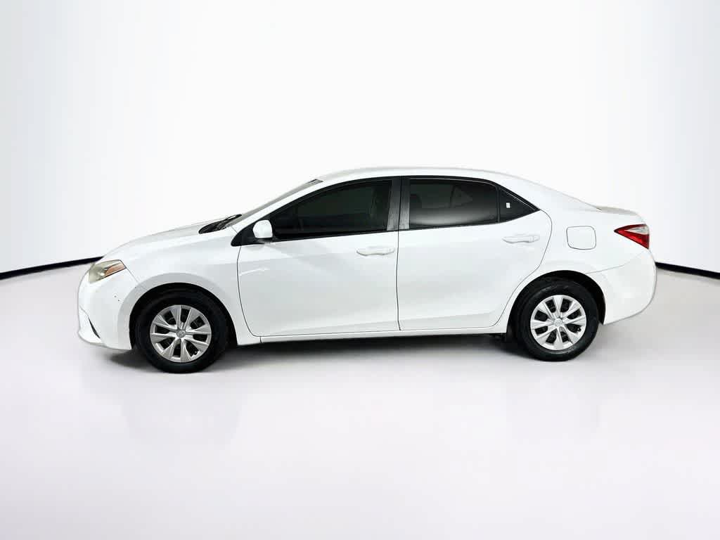 Used 2016 Toyota Corolla L FWD image 3