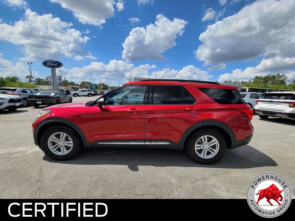 Used 2020 Ford Explorer XLT w/ Equipment Group 202A image 3