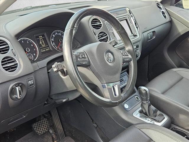 Used 2017 Volkswagen Tiguan Wolfsburg Edition image 10