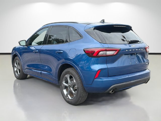 Used 2023 Ford Escape ST-Line AWD/4WD image 5