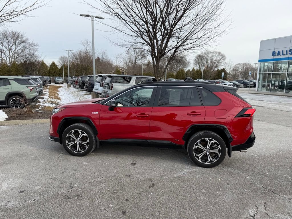 Used 2024 Toyota RAV4 XSE w/ Weather Package image 8