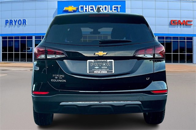 Used 2024 Chevrolet Equinox LT w/ LPO, Floor Liner Package image 6