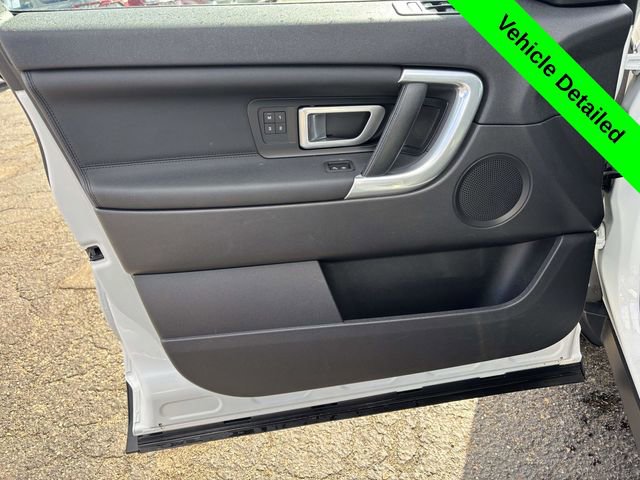 Used 2016 Land Rover Discovery Sport HSE image 9