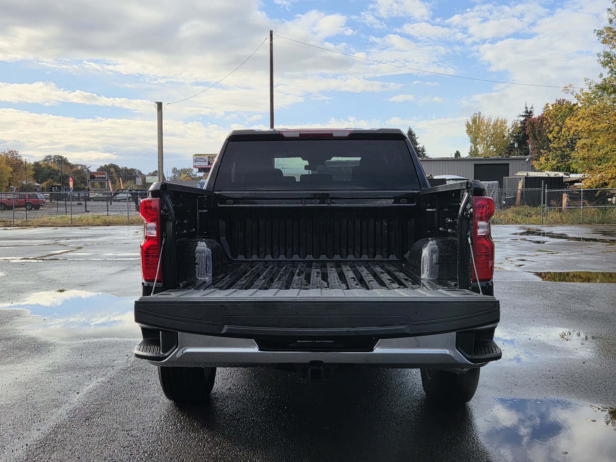 Used 2026 Chevrolet Silverado 1500 LT AWD/4WD image 13