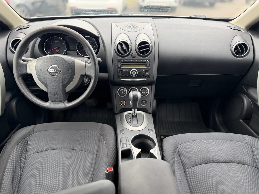 Used 2015 Nissan Rogue S AWD/4WD image 11