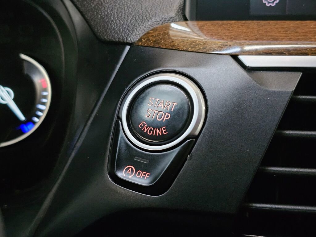 Used 2019 BMW X4 xDrive30i w/ Premium Package image 37