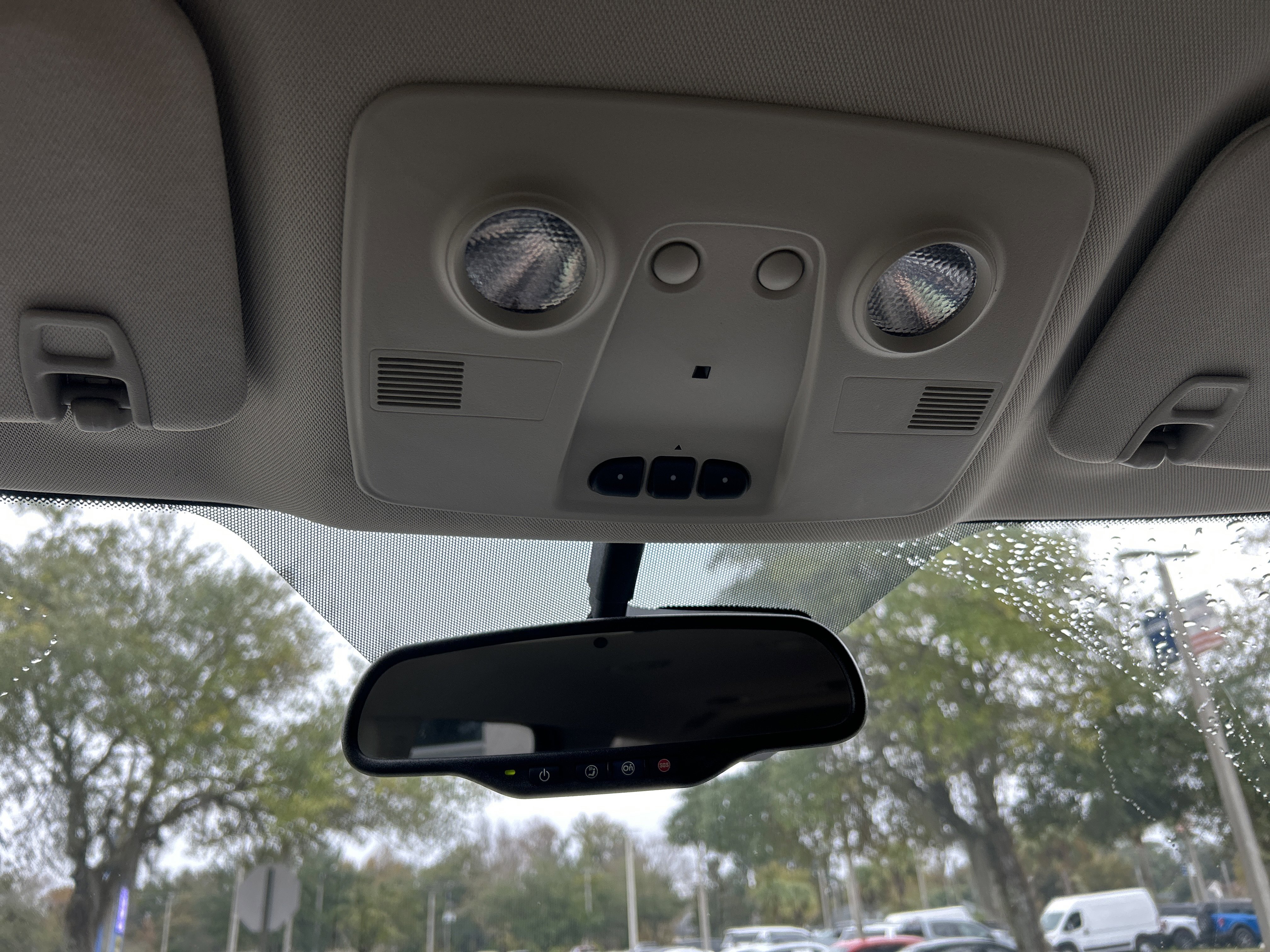 Used 2017 GMC Acadia Limited SLT image 28