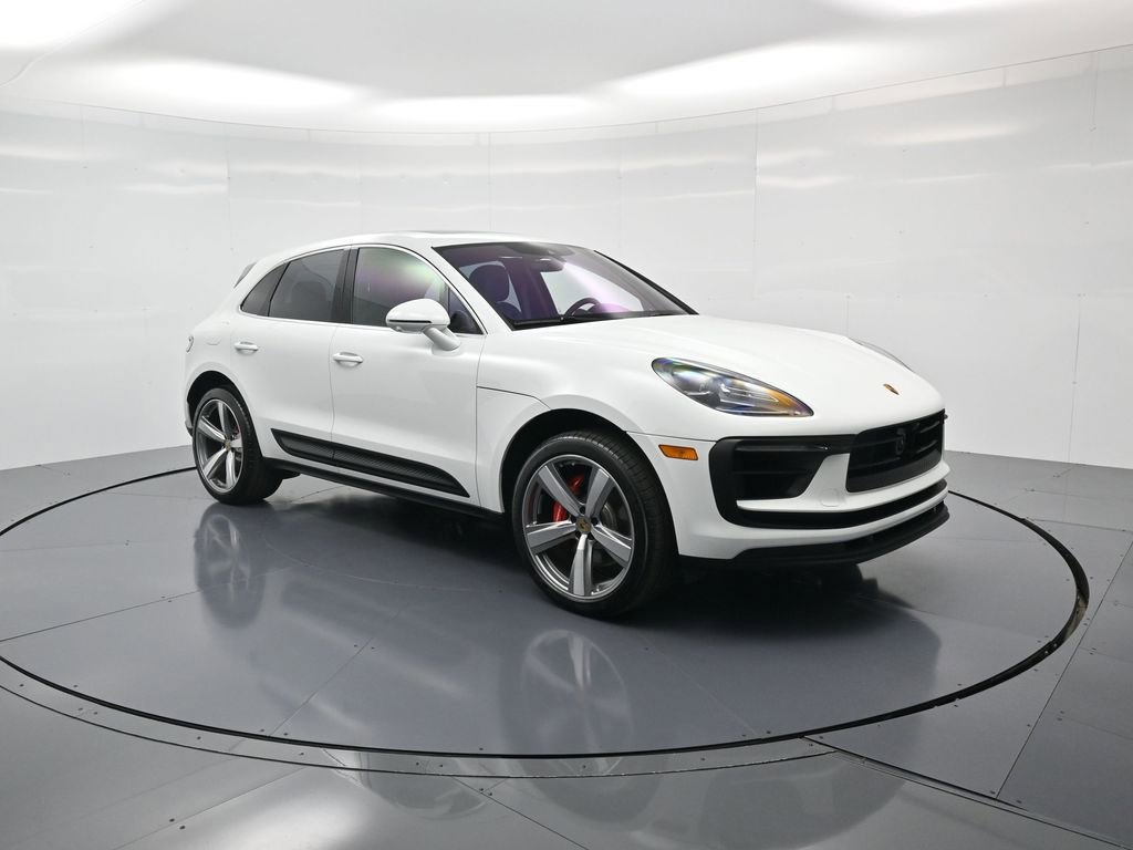 New 2026 Porsche Macan S image 32