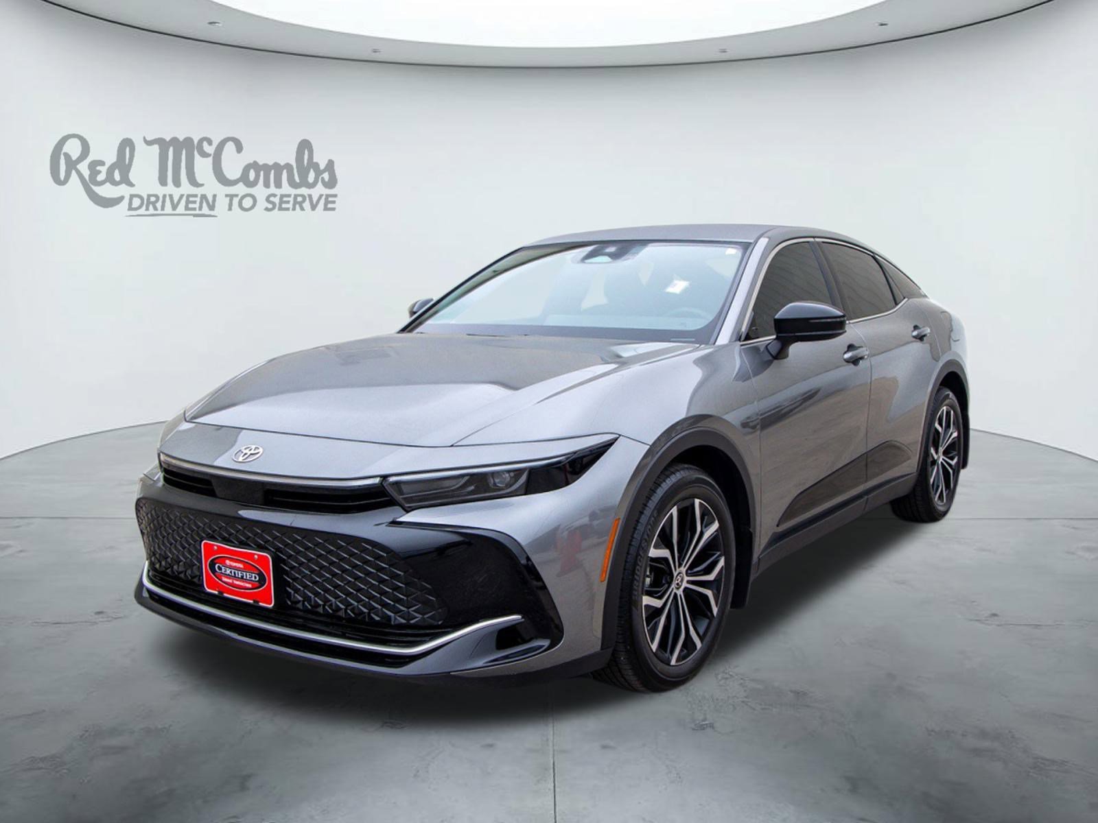 Certified 2026 Toyota Crown XLE image 1