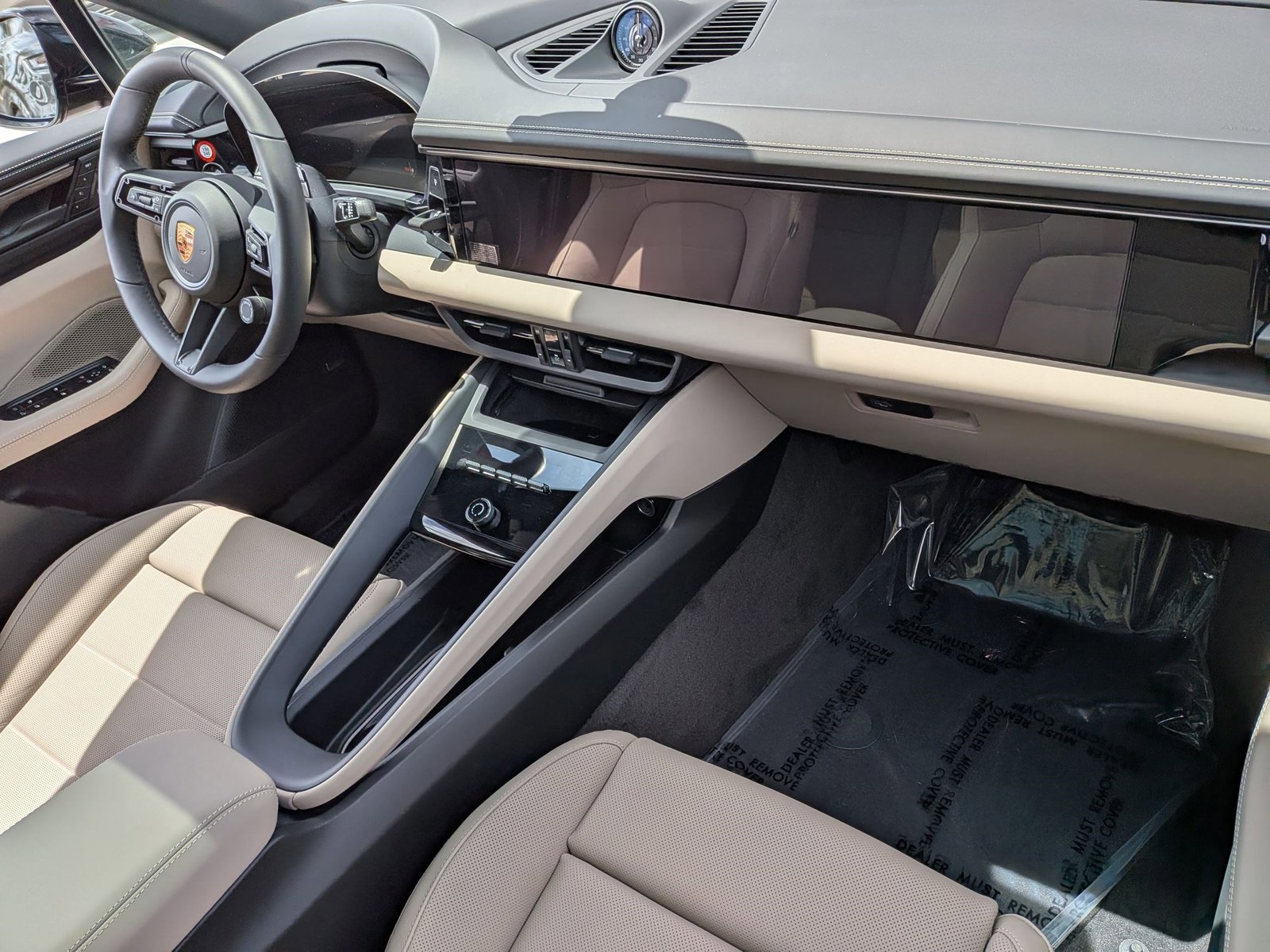 New 2026 Porsche Macan GTS Electric image 28