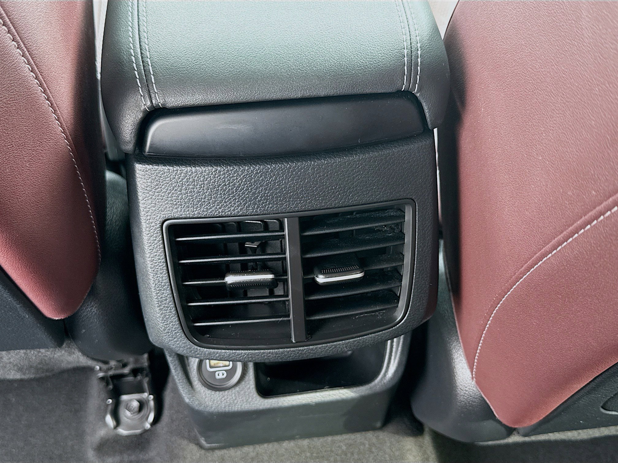 Used 2023 Kia Seltos SX image 23