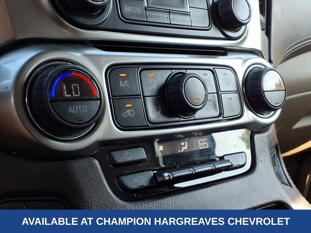 Used 2020 Chevrolet Suburban LT image 32