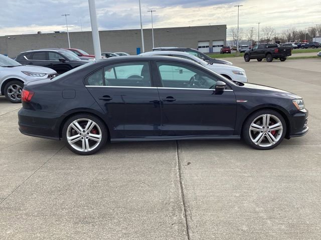 Used 2017 Volkswagen Jetta GLI image 10