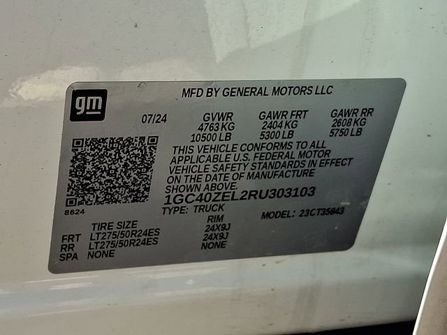 Used 2024 Chevrolet Silverado EV RST AWD/4WD image 30