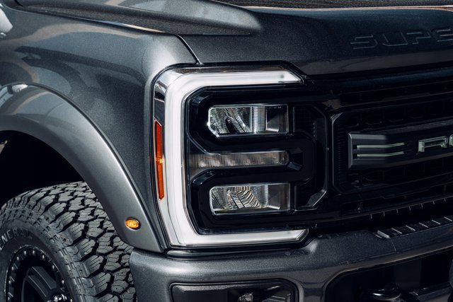 New 2026 Ford F250 Lariat w/ Black Appearance Package AWD/4WD image 5