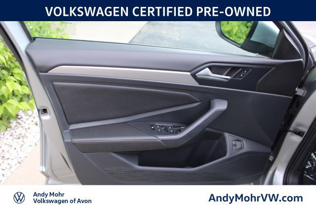 Used 2024 Volkswagen Jetta S FWD image 17