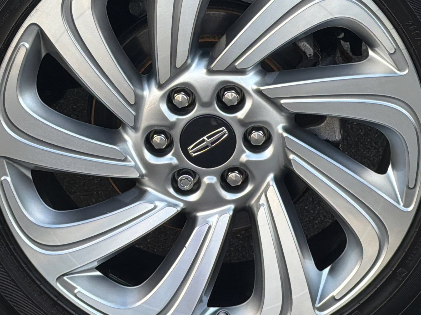 Used 2022 Lincoln Navigator Reserve AWD/4WD image 5