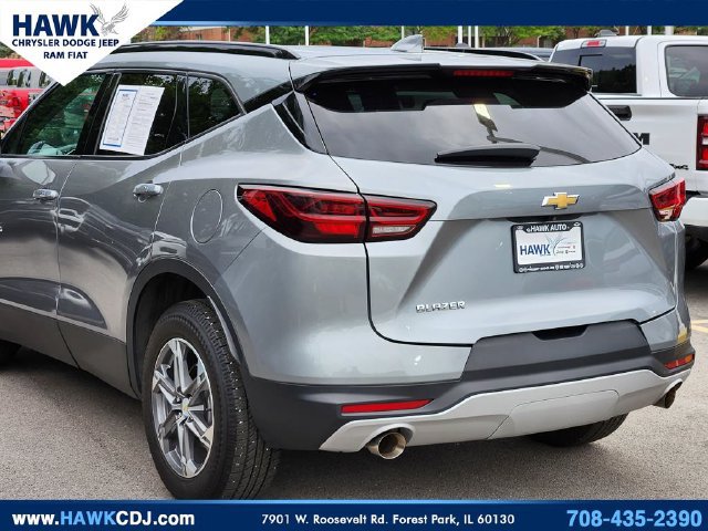 Used 2023 Chevrolet Blazer LT FWD image 6