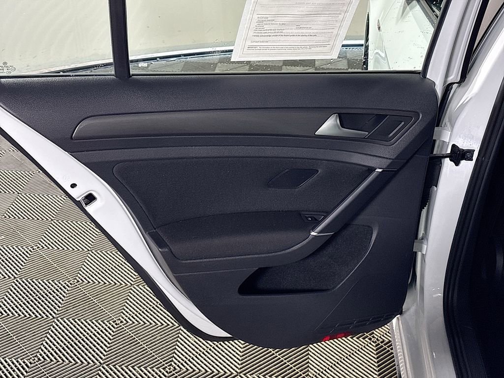 Used 2021 Volkswagen GTI S image 18