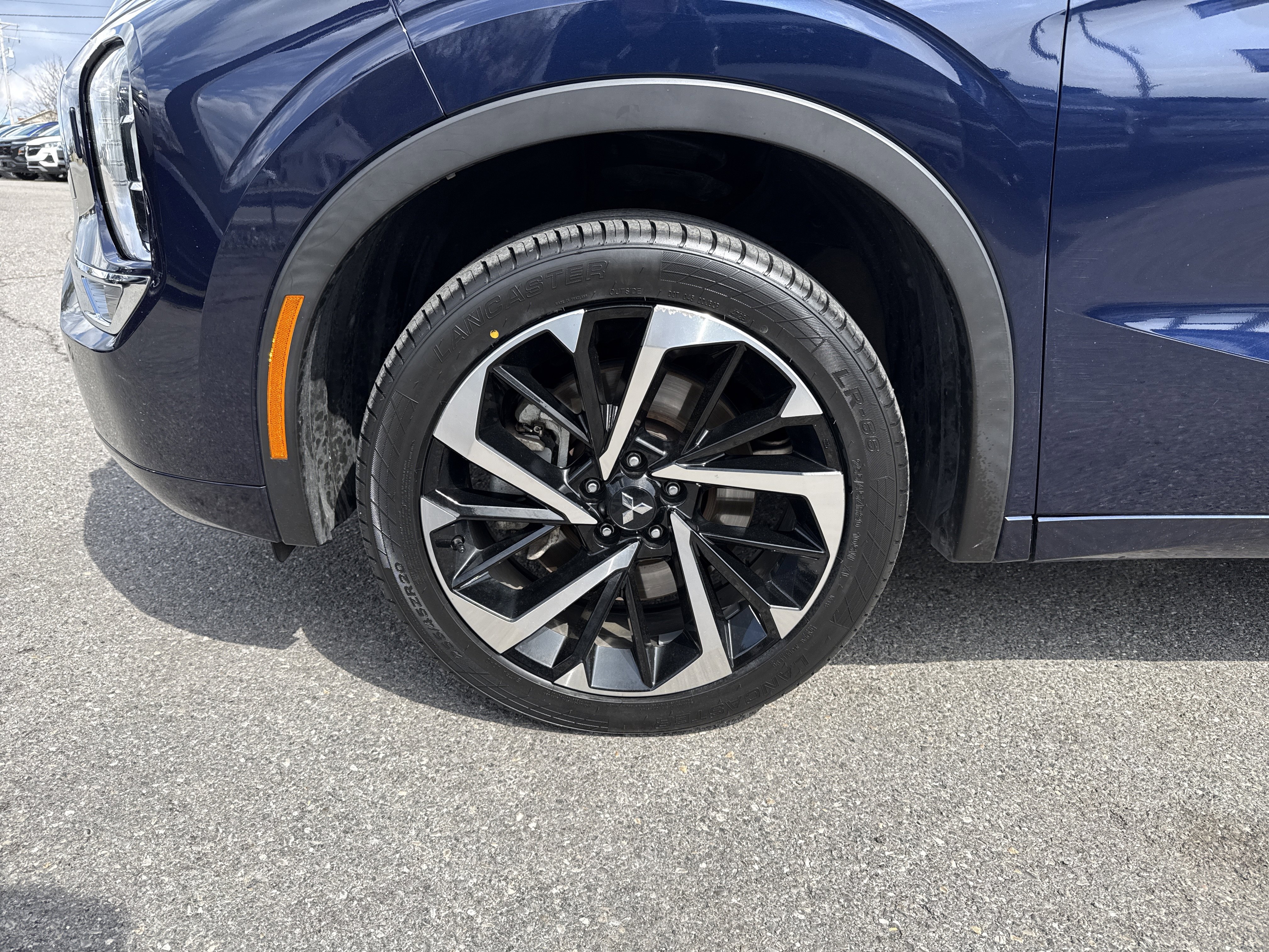 Used 2022 Mitsubishi Outlander SEL image 11