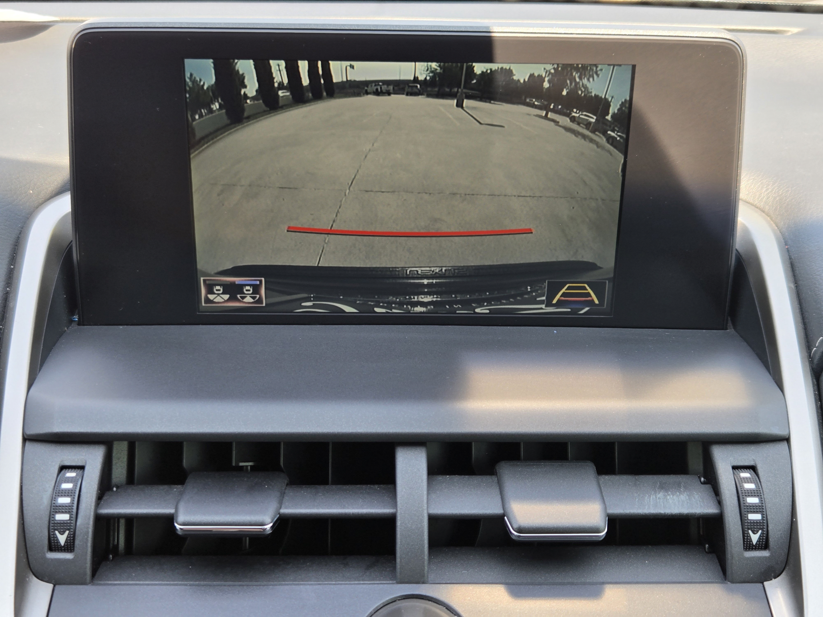 Used 2018 Lexus NX 300 FWD w/ Comfort Package image 13