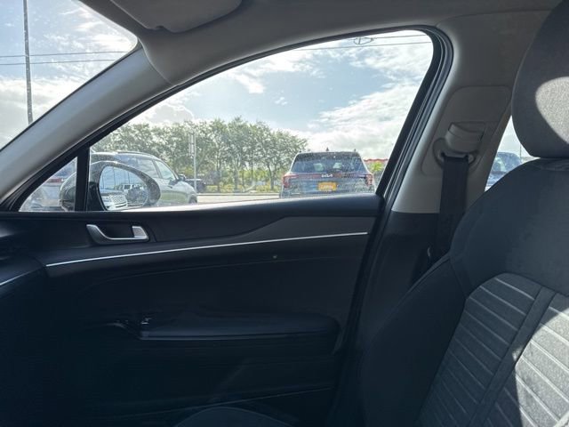 Used 2025 Kia K5 LXS image 24