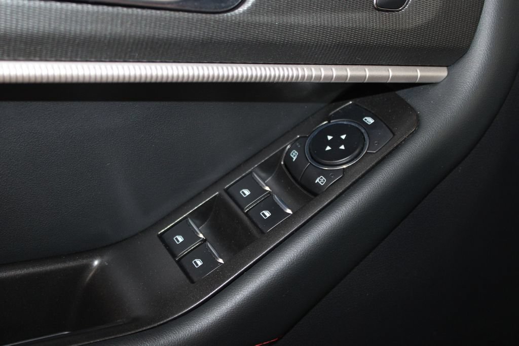 Used 2025 Ford Explorer ST-Line AWD/4WD image 42