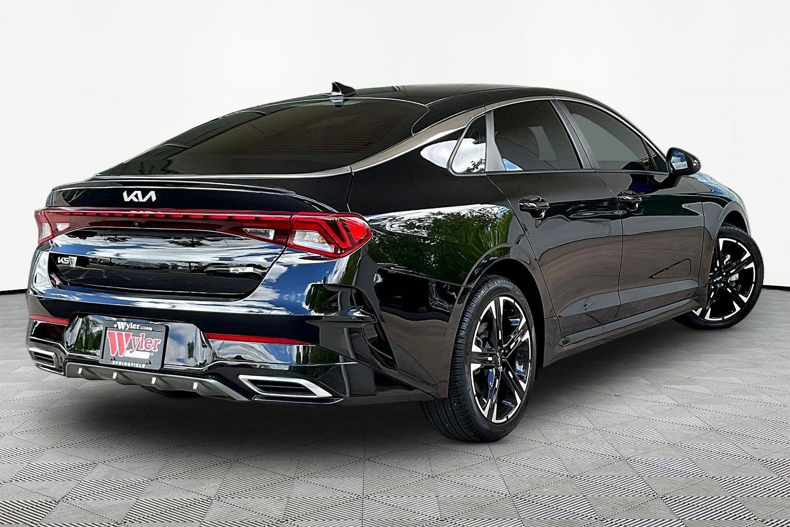 Used 2024 Kia K5 GT-Line w/ GT-Line Premium Package FWD image 6
