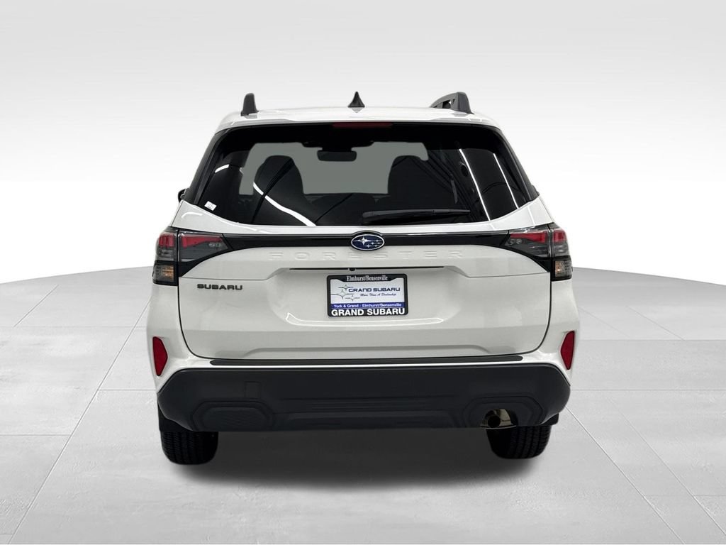Used 2026 Subaru Forester Premium AWD/4WD image 5