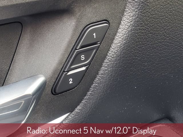 Used 2025 RAM 1500 Laramie AWD/4WD image 11