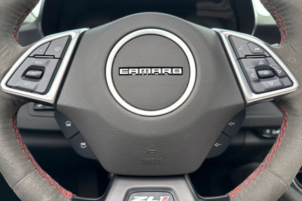 Used 2022 Chevrolet Camaro ZL1 RWD image 24