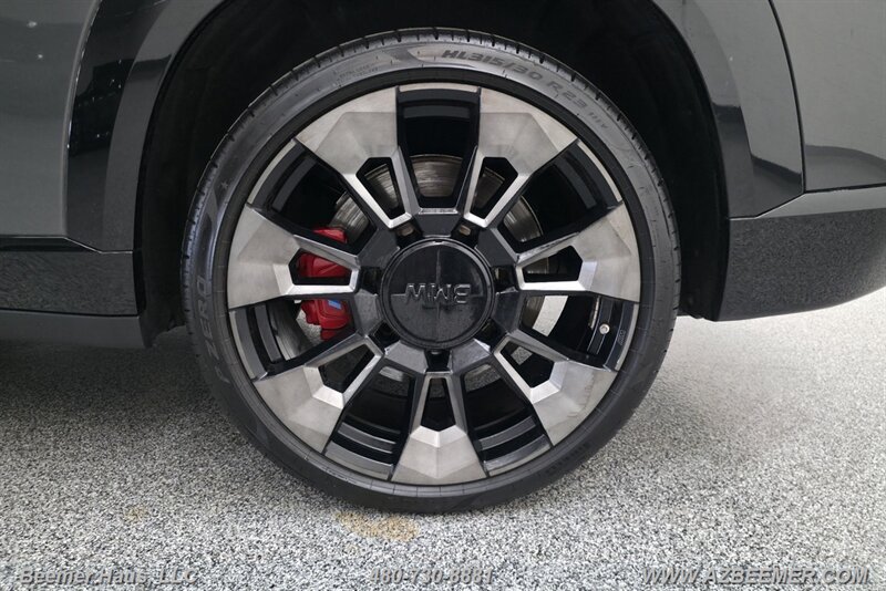 Used 2023 BMW XM AWD/4WD image 19