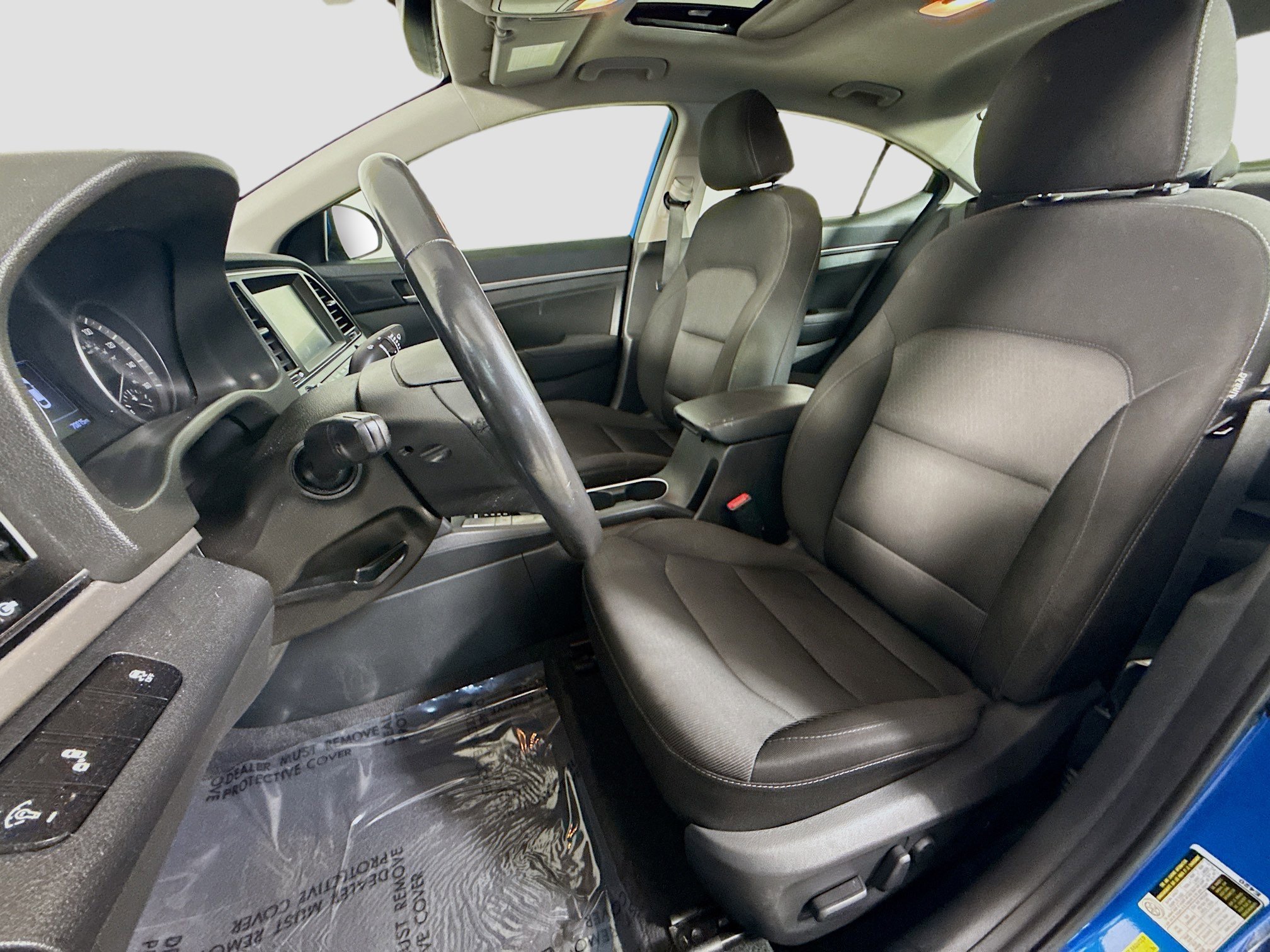 Used 2017 Hyundai Elantra Value Edition w/ Cargo Package image 22