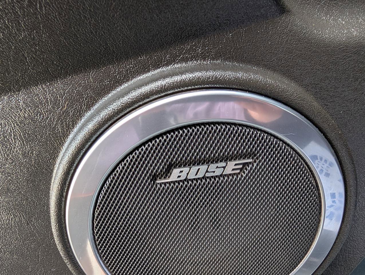 Used 2005 HUMMER H2 w/ Preferred Equipment Group image 25