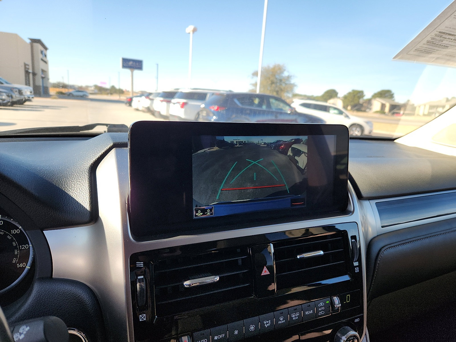 Used 2023 Lexus GX 460 Premium image 18