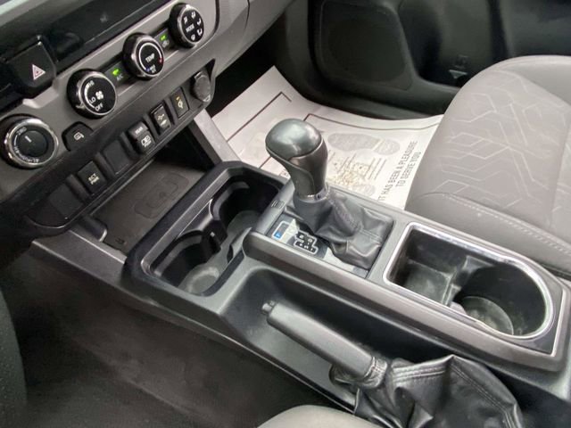 Used 2018 Toyota Tacoma TRD Sport image 16
