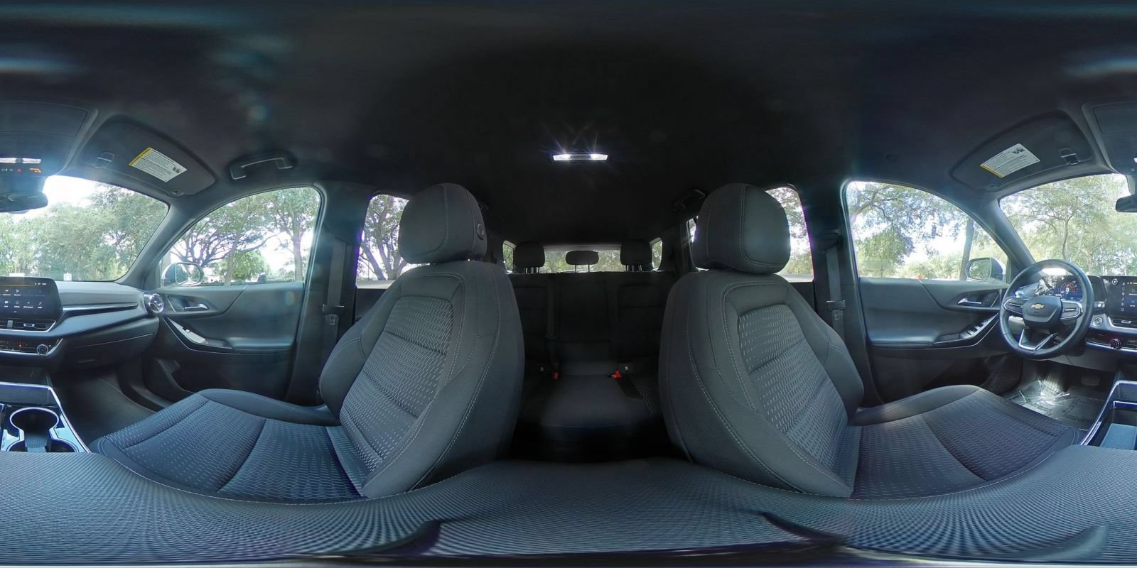 Used 2025 Chevrolet Equinox LT FWD image 40
