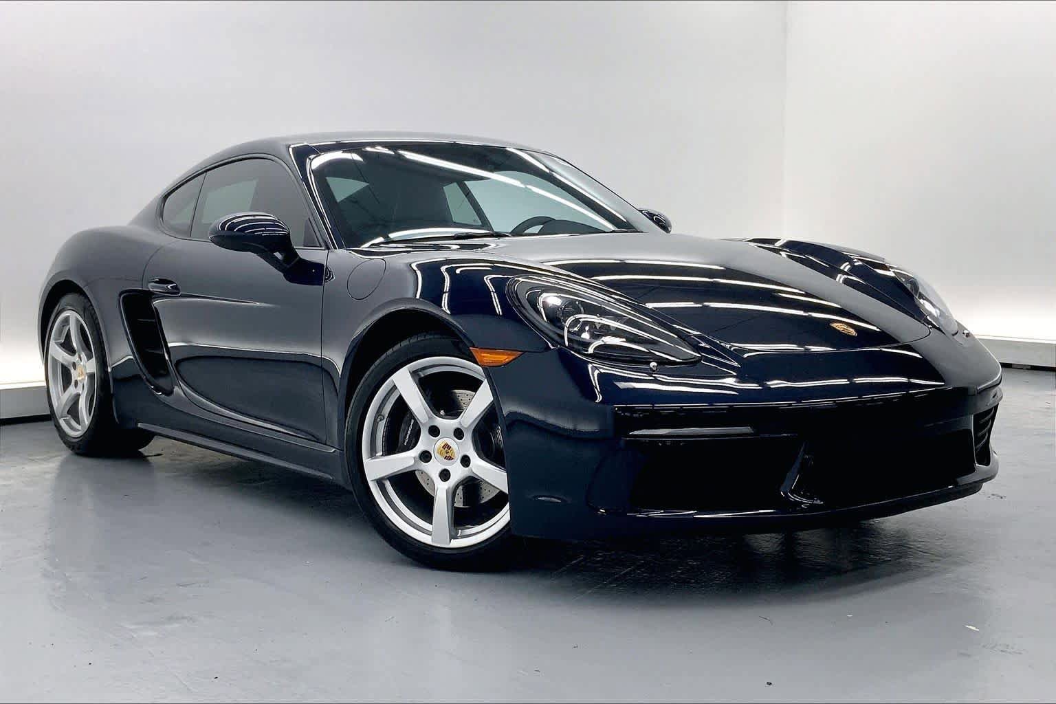 Used 2018 Porsche 718 Cayman RWD image 6