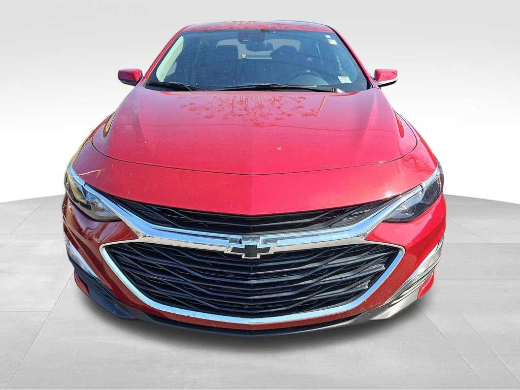 Used 2025 Chevrolet Malibu RS image 2