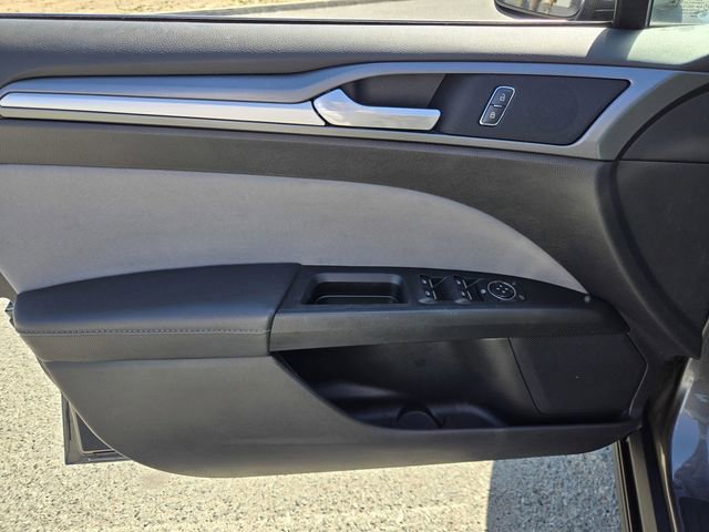 Used 2016 Ford Fusion S image 17