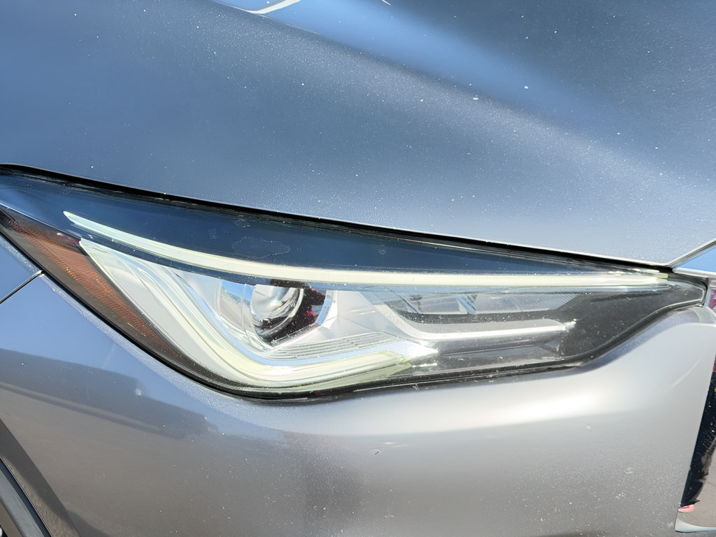 Used 2023 INFINITI QX50 Luxe FWD image 10