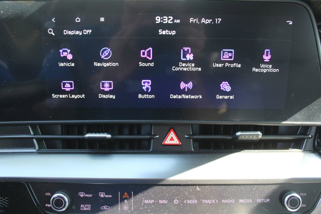 Used 2024 Kia Sportage EX image 44