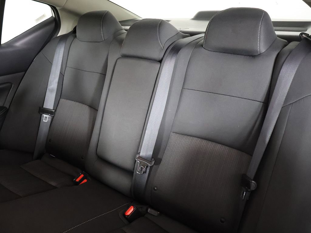 Used 2025 Nissan Altima 2.5 SV FWD image 28