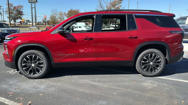 New 2026 Chevrolet Traverse LT w/ Sun and Wheel Package FWD image 4