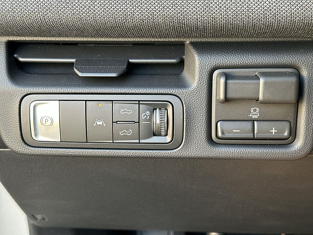 New 2026 GMC Sierra EV Elevation AWD/4WD image 17