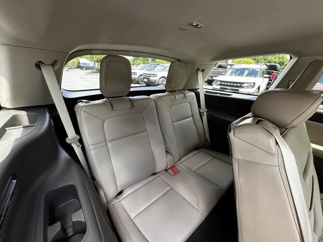 Certified 2024 Lincoln Aviator AWD w/ Elements Package image 38