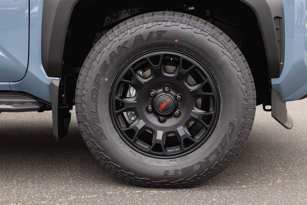 New 2026 Toyota 4Runner TRD Off-Road Premium AWD/4WD image 4